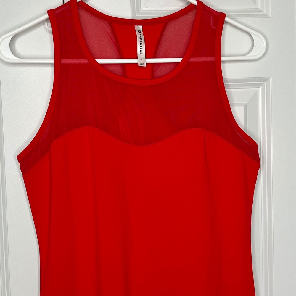 Fabletics Helena Tank Red Mesh Racerback Workout Top Small - Picture 5 of 10